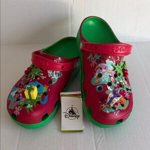NWT Crocs Disney Classic Christmas Clogs Men’s Sz12